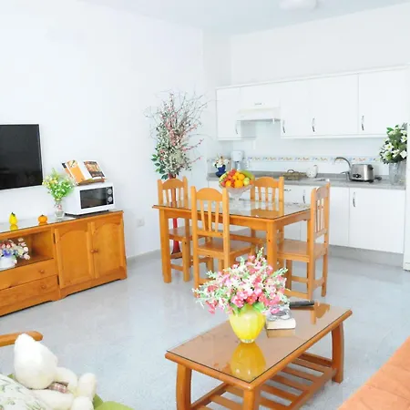 Apartament Komfort-wohnung By Interhome Vecindario (Gran Canaria)